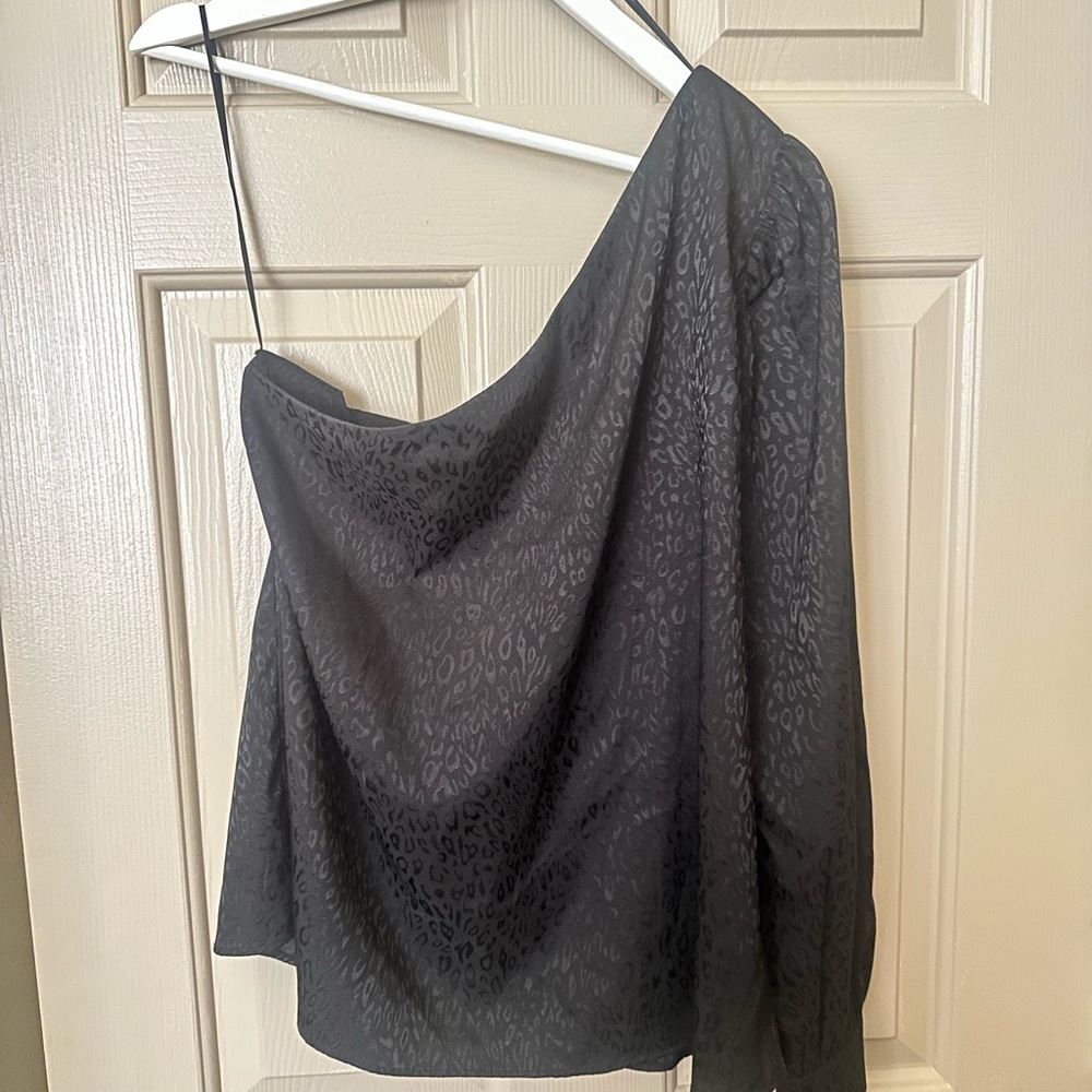 Socialite Black Patterned Top